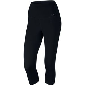 Nike Power Legendary 20” Capri Legging NWOT